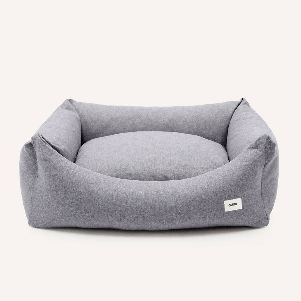 Lit pour chien gris, Snozy
