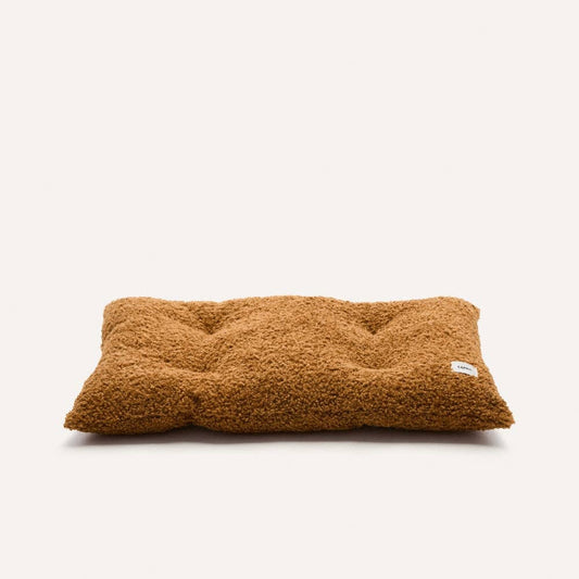 Coussin pour chien bouclette moutarde, Bela